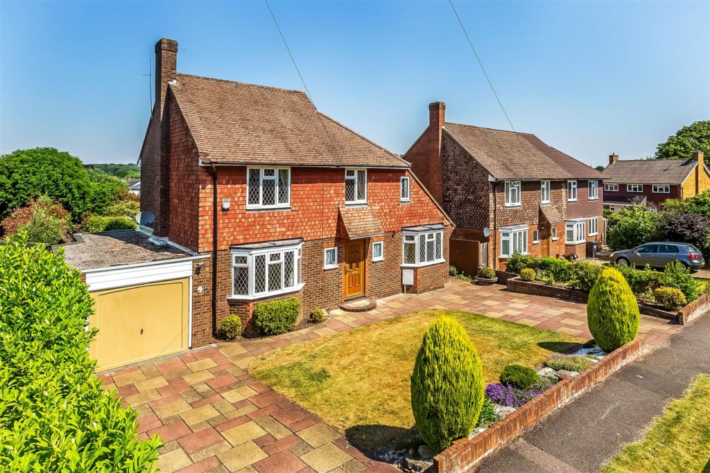 GLEBE ROAD, ASHTEAD, KT21