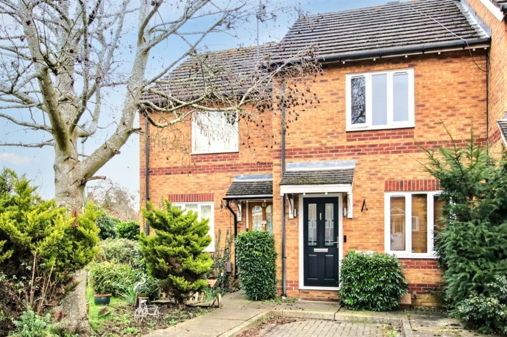 RUTLAND CLOSE, ASHTEAD, KT21