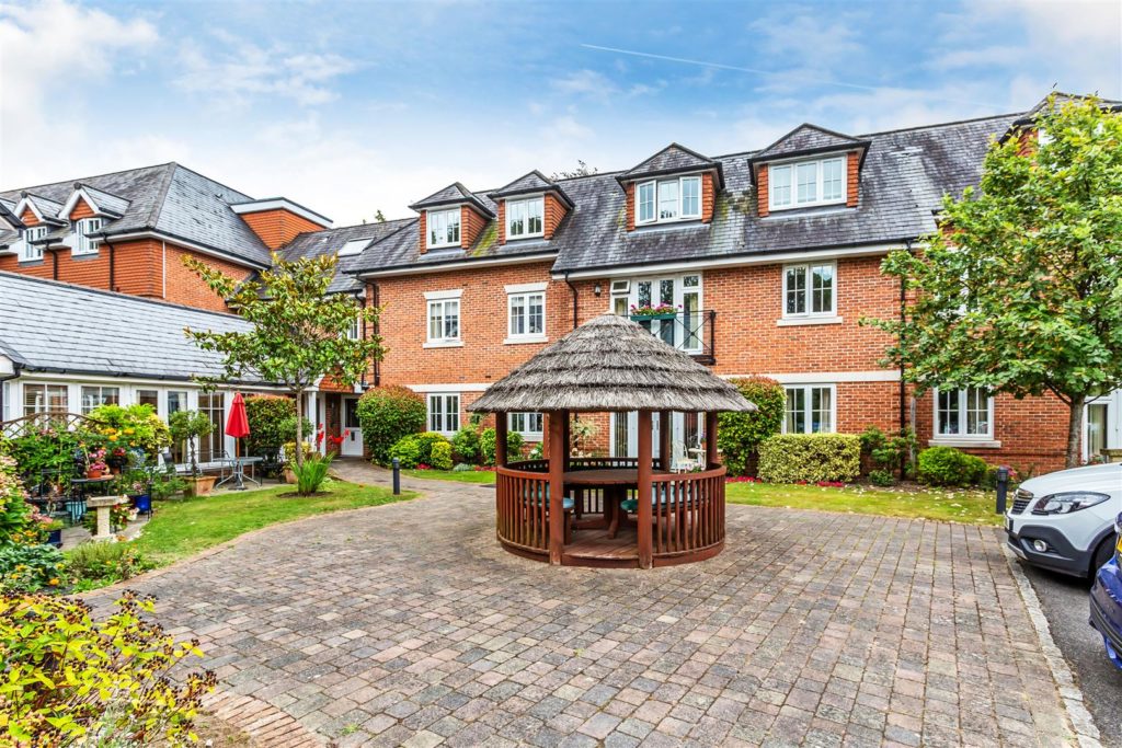 WARREN COURT, ASHTEAD, KT21