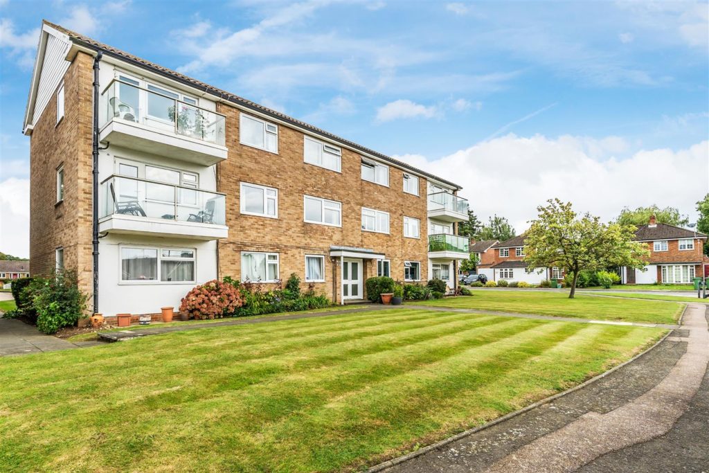 FLORAL COURT, ASHTEAD, KT21