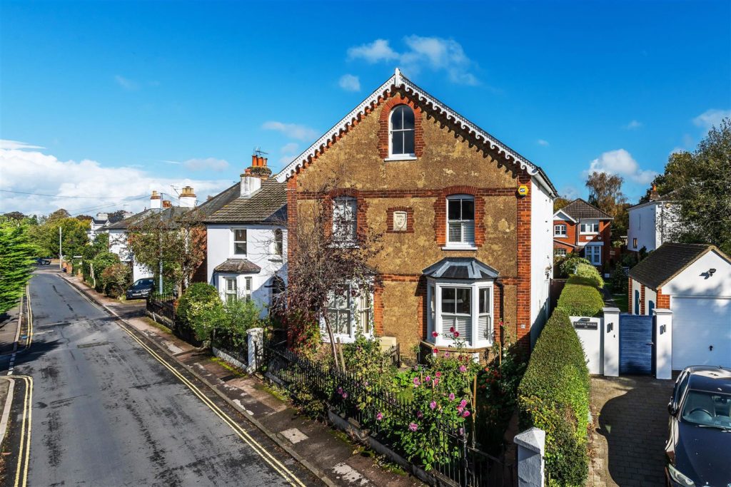 CHURCH ROAD, LEATHERHEAD, KT22