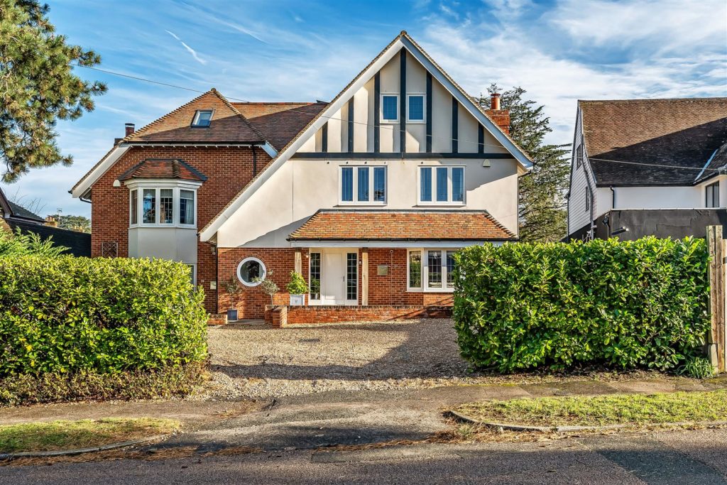 OAKFIELD ROAD, ASHTEAD, KT21