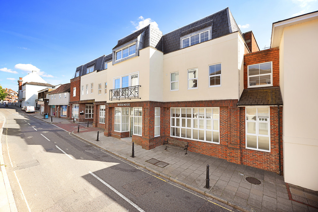 BRIDGE STREET, LEATHERHEAD, KT22