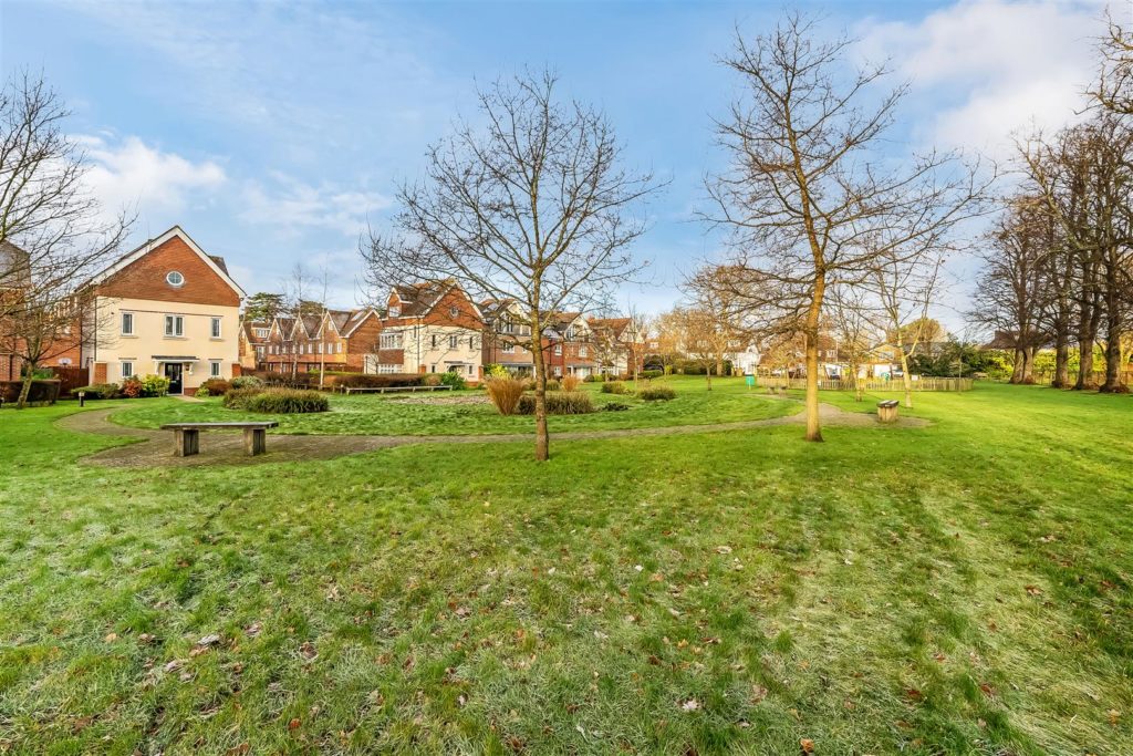 MULBERRY WAY, ASHTEAD, KT21