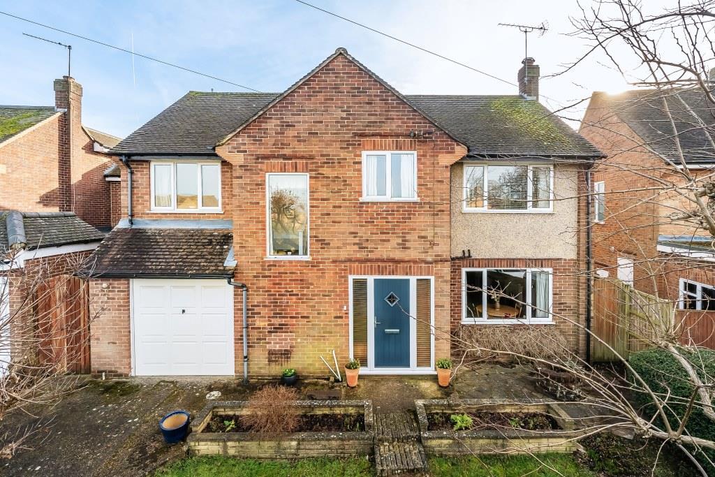 ORCHARD GARDENS, EFFINGHAM, KT24