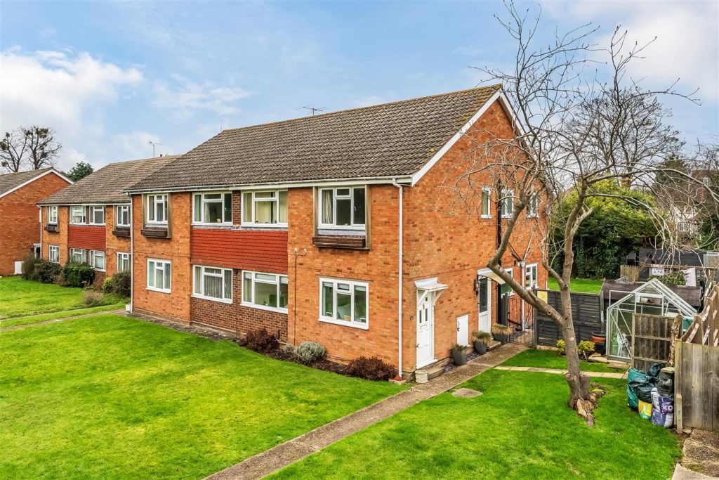 MOAT COURT, ASHTEAD, KT21